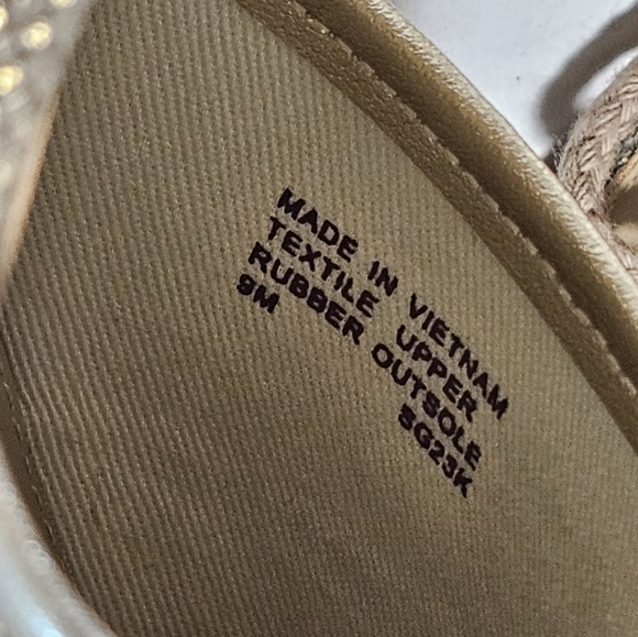 🥳HP🎉NWT Michael Kors Margie Closet Toe Wedge Metallic Canvas - Picture 10 of 12